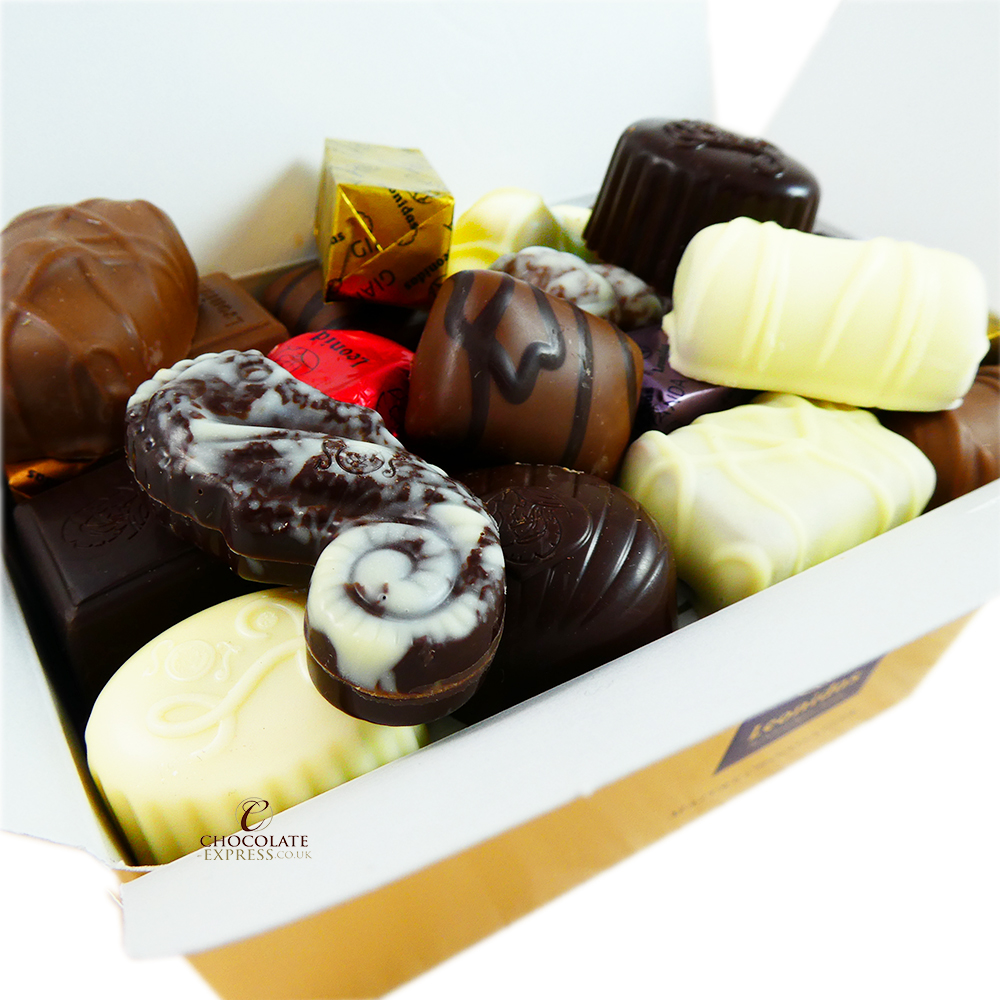 Gourmet Medium Praline Chocolate 35 Leonidas Finest Belgian Gift Box