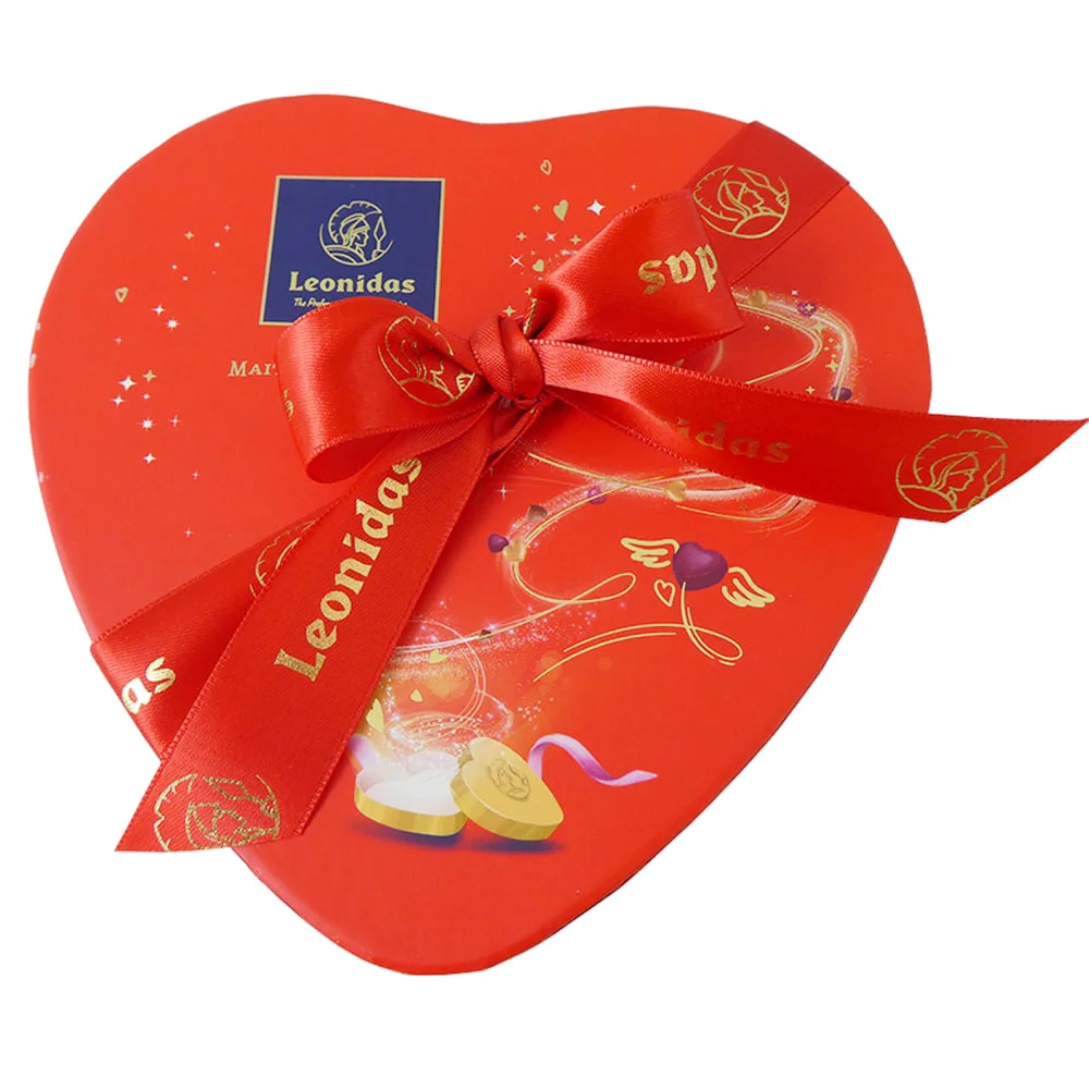 15 Assorted Velvet Heart Box & 12 Limited Edition Hearts - Image 4