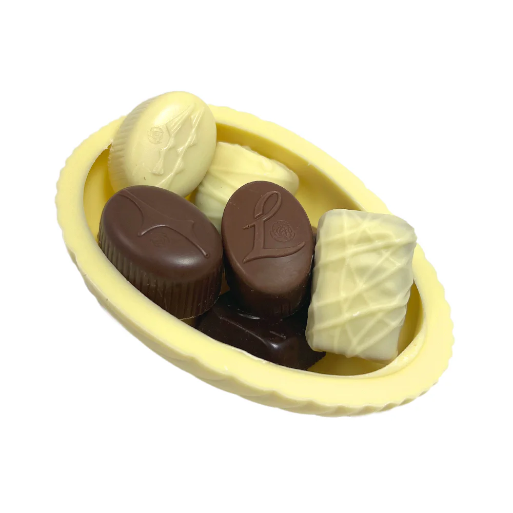 Choose Your Own Egg Shell & 8 Leonidas Chocolates & Mini Eggs - Image 3