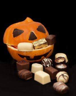 Halloween Pumpkin Gift Hamper - 14 Assorted Chocolates