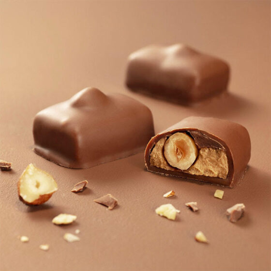 10 Manon Cafe, Milk Coffee and Praline Butter Cream