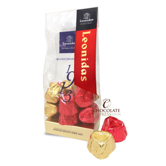 12 Milk Praline Chocolate Hearts
