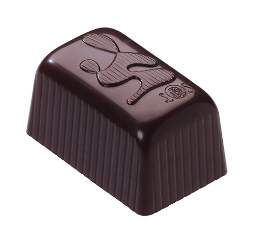 14 Pistachio Flavoured Dark & White Chocolates