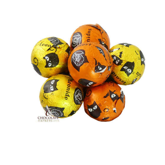 22 Assorted Halloween Balls, Trick & Treat Gifts