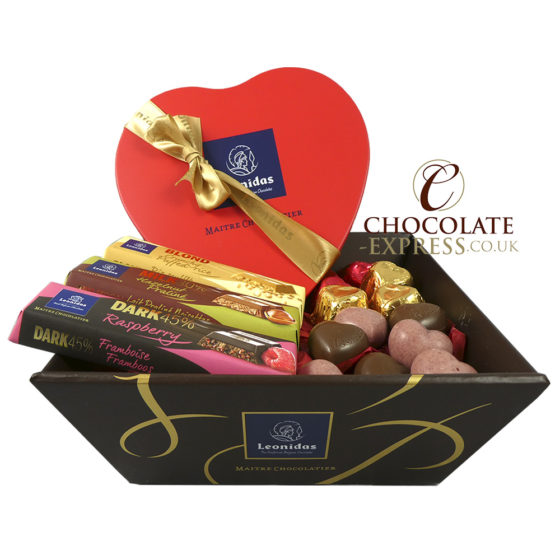 Heart Gift Hamper, Choose Your Own, 21 Chocolates, 3 Bars