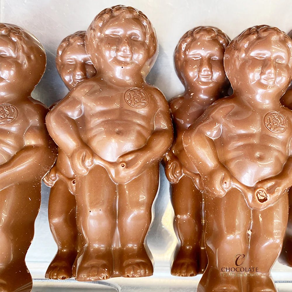 4 Leonidas Milk Manneken Pis Figures GF - Image 3