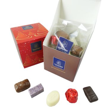 Chocolates in Christmas Cube