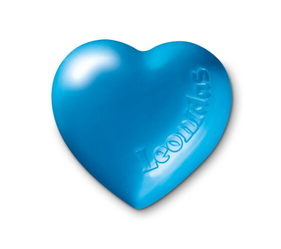 16 Assorted Leonidas Chocolate Hearts - Image 6