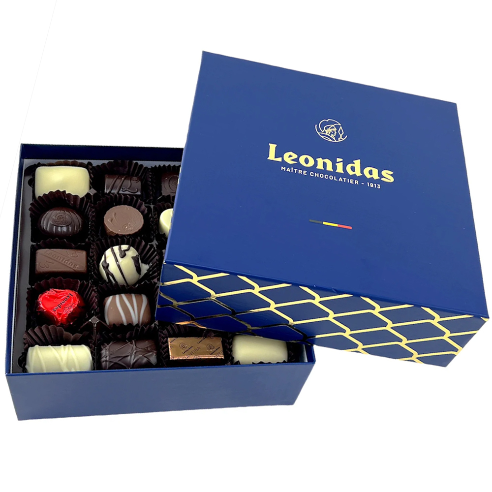 32 Chocolate Choose your Own Gift Box - Image 2