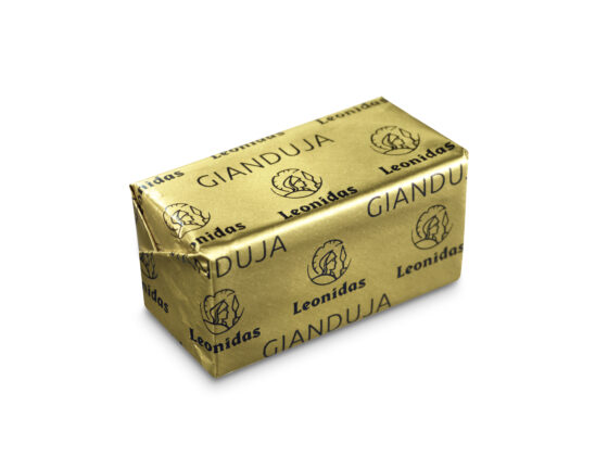 24 Mixed Praline Gia's in Embossed Golden Box - Image 3