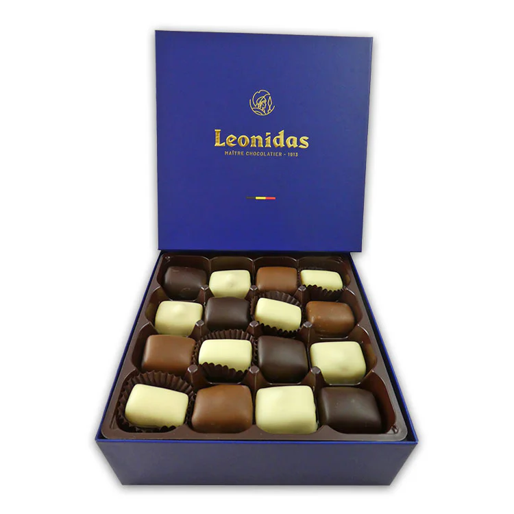 32 Manon Café & Blanc Deluxe Gift Box – Iconic Leonidas Chocolates