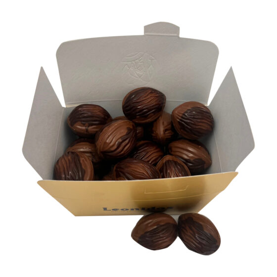 14 Autumn Walnut Creams