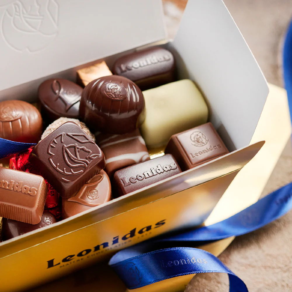Bundle Multi Buy– 3 x 35 Leonidas Self-Select Chocolates - Image 2