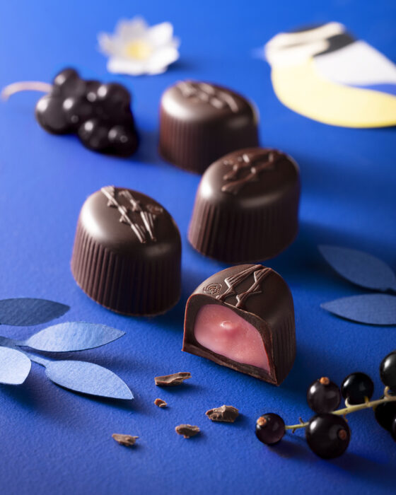 16 Limited Edition Fruity Buttercreams - Image 3