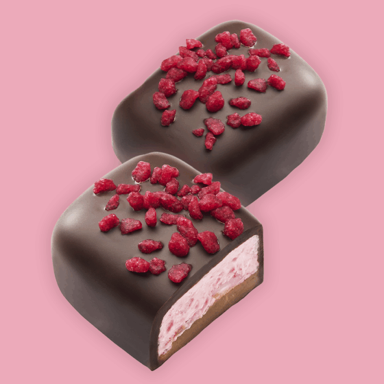 12 Manon Dark Raspberry Mousse