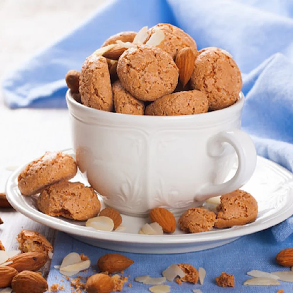 Luxury Amaretti di Saronno 250g – Authentic Italian Almond Biscuit Gift Box - Image 2