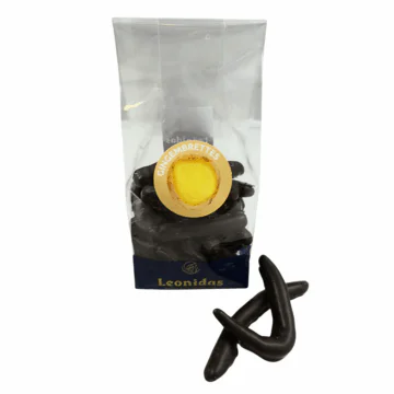 a clear leonidas bvag containing ginger coated in dark chocolate